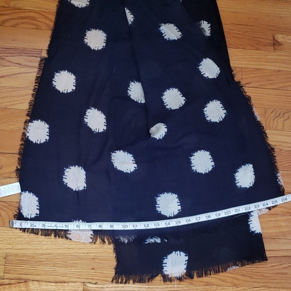 2 for$5 🚀Francesca's - Large Polka Dot Long Acrylic Scarf - Picture 5 of 7